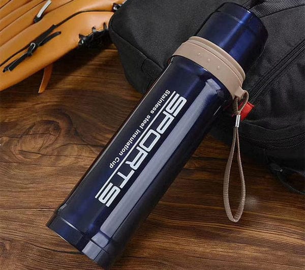 750ml Sports Water Bottle – Leakproof BPA-Free Gym & Fitness Drinking Bottle